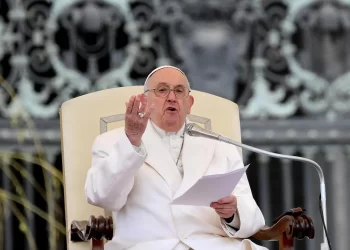 979a92b3e9f2db70402c70d2982c1e8e00b52360w