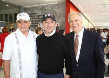 img 1705 invitados de honor carlos naudon cameron mckenzie nick lugo