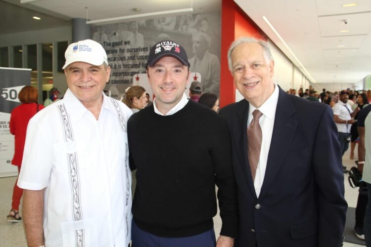 img 1705 invitados de honor carlos naudon cameron mckenzie nick lugo