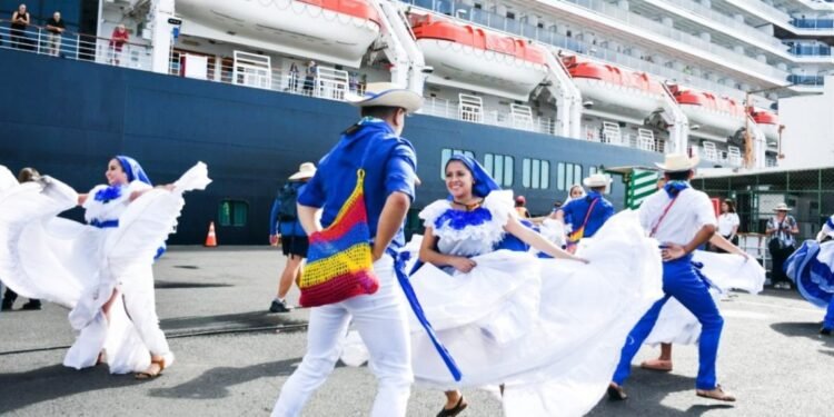 el salvador es ejemplo para el mundo en seguridad y propuesta turistica 1140x570