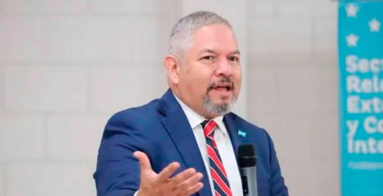 eduardo enrique reina