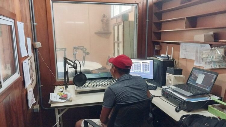 principal el misionero enrique alagarda pide ayuda para mantener radio paz en mosquitia 2024 07 21