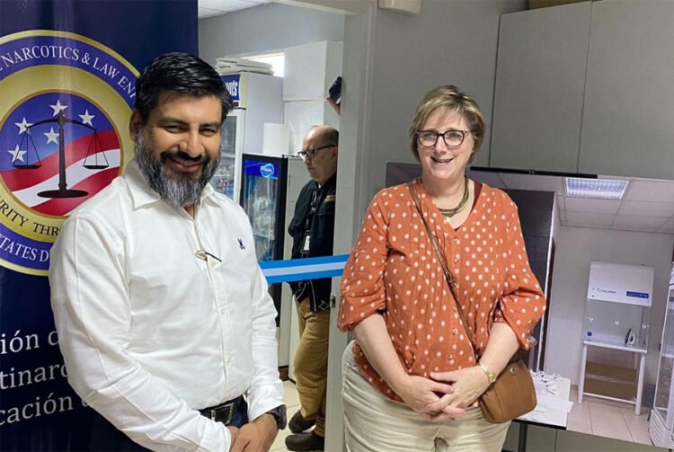 johel zelaya laura dogu