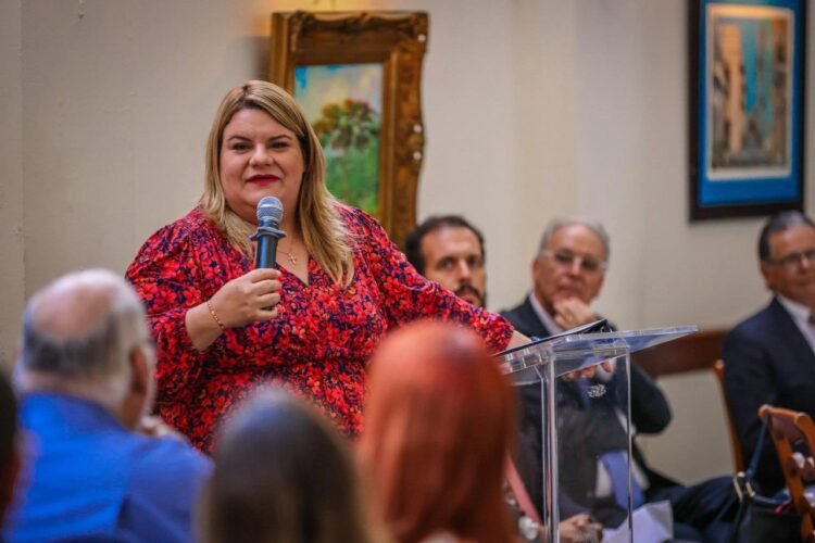 cámara españa comercio escucha a jenniffer colón