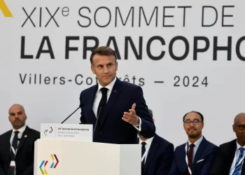 macron armas israel portada