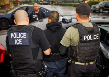 sanctuarycities ice ap 030723