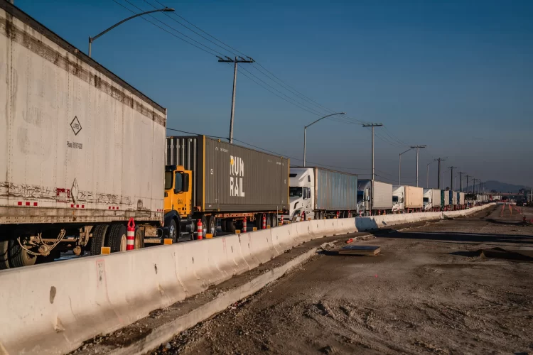 03tariffs blog header kzcl superjumbo