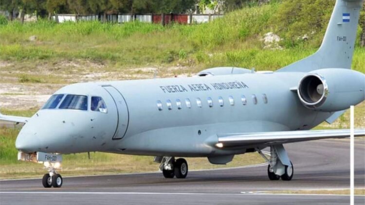principal honduras ofrece aviones militares migrantes