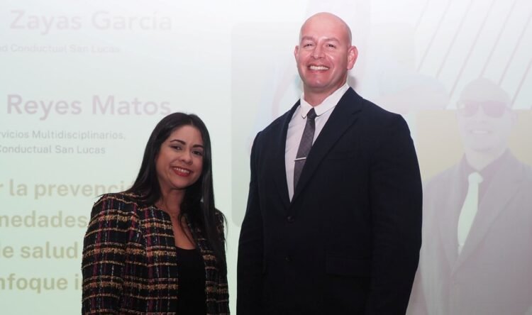 p3270119 dra rocio zayas y edgardo reyes programa salud conductual san lucas ponce