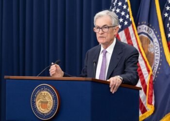 La Reserva Federal Mantiene Sin Cambios los Tipos de Interés en un Contexto de Incertidumbre Económica
