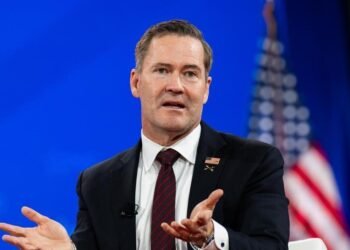 Mike Waltz deja su cargo como asesor de seguridad nacional de Trump