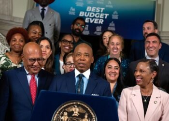 Acuerdo del Alcalde y el Concejo sobre el Presupuesto Municipal de $116 Mil Millones