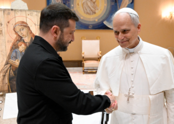 Zelenski y León XIV proponen al Vaticano para negociaciones de paz entre Ucrania y Rusia