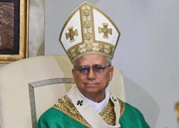 León XIV llama a una «revolución de la compasión» desde Castel Gandolfo