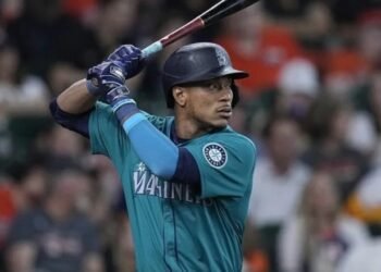 Enfoque en el impacto económico y las oportunidades de contrato para los jugadores dominicanos