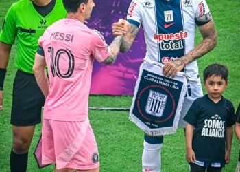 ALIANZA LIMA GOLEA 3-0 A INTER MIAMI CON DOBLETE DE PAOLO GUERRERO