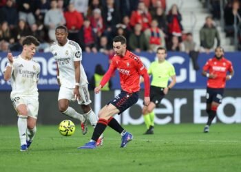 ¡BATACAZO EN EL SADAR! OSASUNA TUMBA AL REAL MADRID EN UN FINAL DE INFARTO