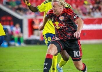 ¡NASHVILLE SC GOLPEA EN EL ÚLTIMO SUSPIRO Y DERROTA 1-0 AL NEW YORK RED BULLS!